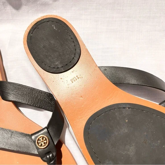 Tory Burch Black Sandals Minimalist Design - Picture 4 of 10